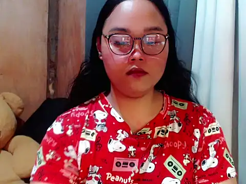 Snapshot of _Lylia chatting on 5, 12, 2025 Lylia online show from 5, 12, 2025