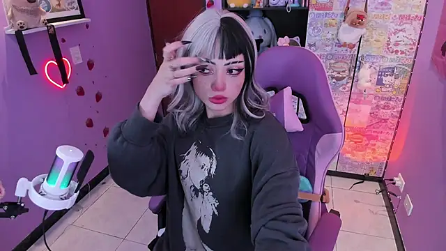 Snapshot of Vero_Osb_ chatting on 2, 10, 2025 Vero Osb online show from 2, 10, 2025