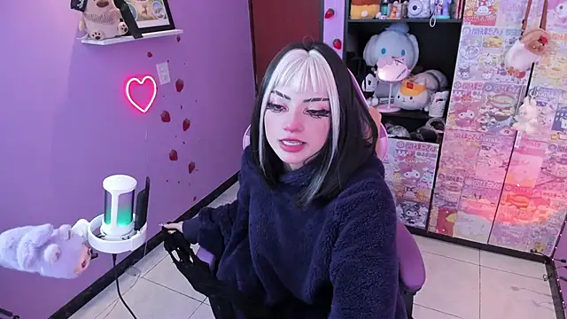 Snapshot of Vero_Osb_ chatting on 17, 10, 2025 Vero Osb online show from 17, 10, 2025