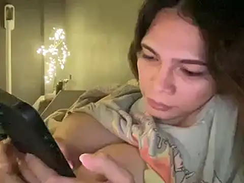 Snapshot of urhotfucker69 chatting on 19, 6, 2026 urhotfucker69 online show from 19, 6, 2026