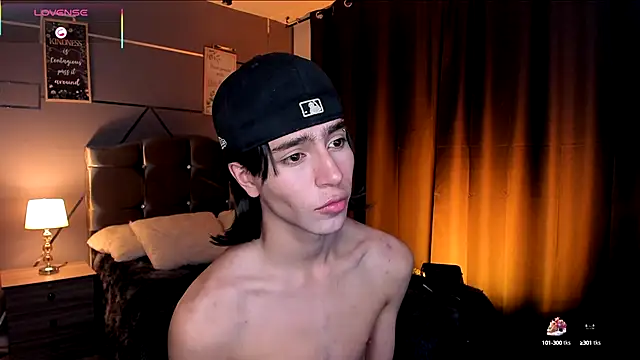 Snapshot of Christopher_77 chatting on 16, 9, 2025 Christopher 77 online show from 16, 9, 2025