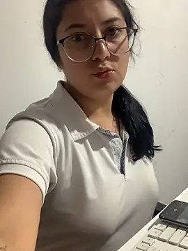 Velma star online show from 9, 9, 2025