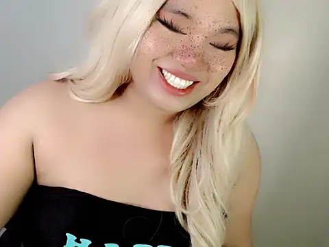 Snapshot of itsmeyourgirlfucker chatting on 28, 9, 2025 itsmeyourgirlfucker online show from 28, 9, 2025