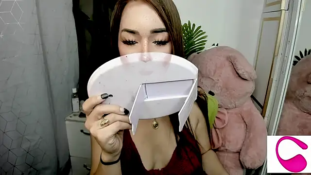 Snapshot of janecomander chatting on 18, 10, 2025 janecomander online show from 18, 10, 2025