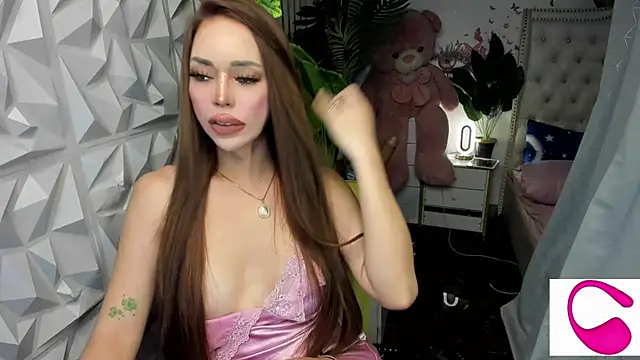 Snapshot of janecomander chatting on 28, 10, 2025 janecomander online show from 28, 10, 2025