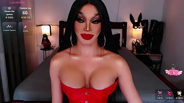 xQueenElektrax online show from 9, 10, 2025