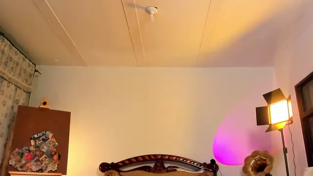 nonbinaryangel online show from 22, 5, 2026