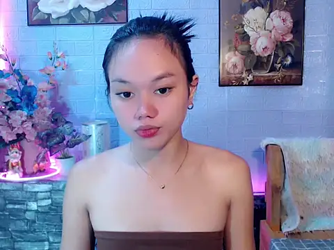 sexybabewarrior online show from 8, 7, 2026