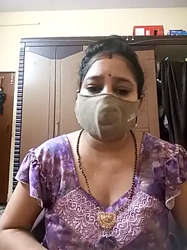 Snapshot of nisha_sweet chatting on 7, 10, 2025 nisha sweet online show from 7, 10, 2025