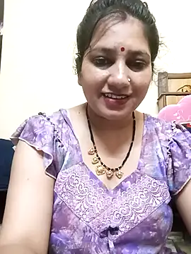 Snapshot of nisha_sweet chatting on 21, 10, 2025 nisha sweet online show from 21, 10, 2025