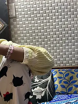 Hot Jaanvi  online show from 22, 12, 2025