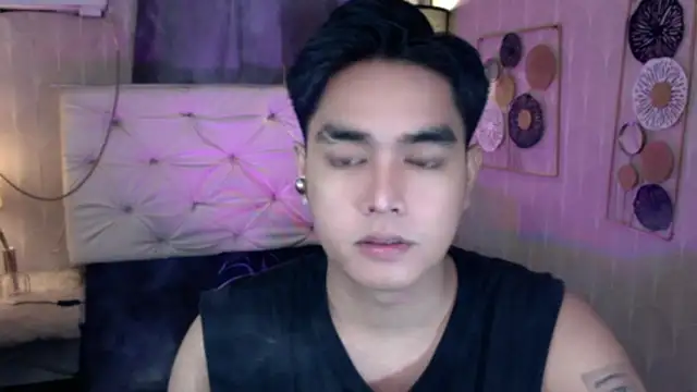 Snapshot of JakeXolsen chatting on 31, 10, 2025 JakeXolsen online show from 31, 10, 2025