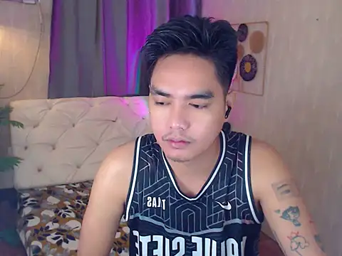 Snapshot of JakeXolsen chatting on 17, 12, 2025 JakeXolsen online show from 17, 12, 2025