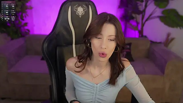 Snapshot of Selena_Glow chatting on 9, 2, 2026 Selena Glow online show from 9, 2, 2026