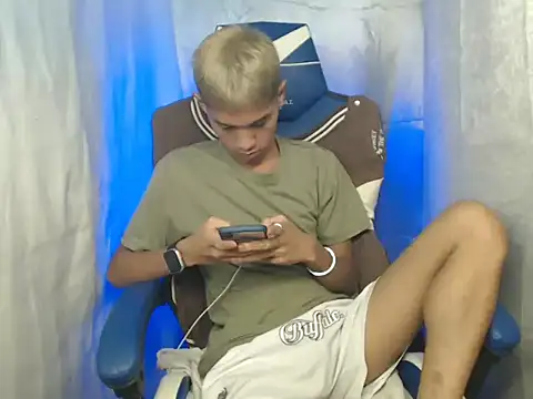 riks tyler online show from 26, 10, 2025