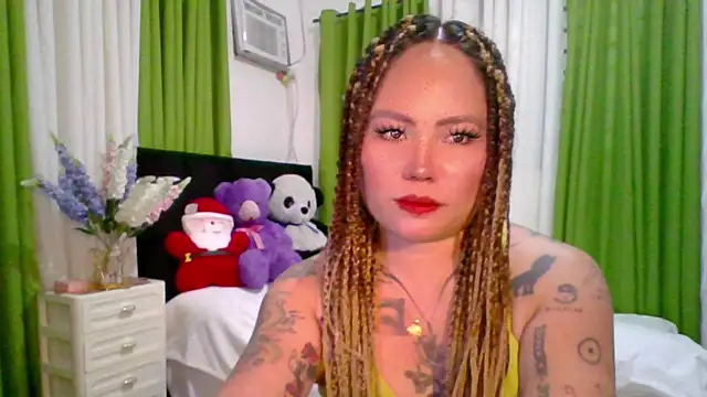 Snapshot of EstellaStarXxx chatting on 8, 11, 2025 EstellaStarXxx online show from 8, 11, 2025