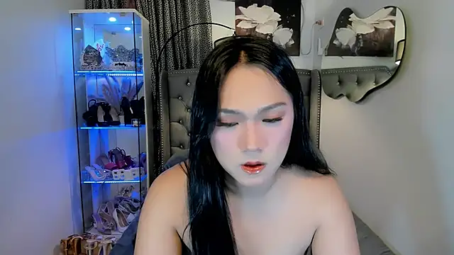 bigcockvenice online show from 11, 11, 2025