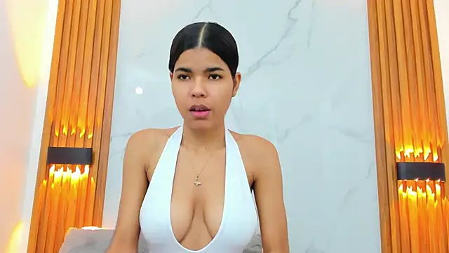 Snapshot of IsabellaMonet chatting on 20, 12, 2025 IsabellaMonet online show from 20, 12, 2025