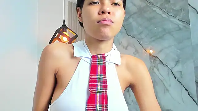 Snapshot of IsabellaMonet chatting on 12, 5, 2026 IsabellaMonet online show from 12, 5, 2026