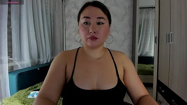 Snapshot of emilia_mur chatting on 22, 6, 2026 emilia mur online show from 22, 6, 2026