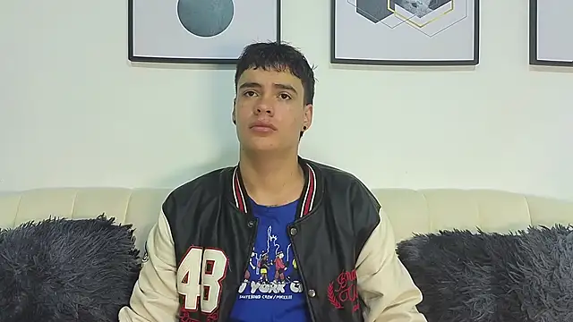 BenitoSaenz online show from 12, 4, 2026