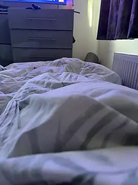 Snapshot of leroy9501 chatting on 13, 3, 2026 leroy9501 online show from 13, 3, 2026