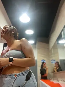 Snapshot of Kaily_Sweet16 chatting on 12, 9, 2025 Kaily Sweet16 online show from 12, 9, 2025