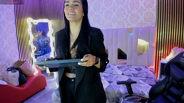 Rosalind tay online show from 14, 10, 2025