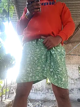 Snapshot of Sunny_cute_love chatting on 19, 11, 2025 Sunny cute love online show from 19, 11, 2025