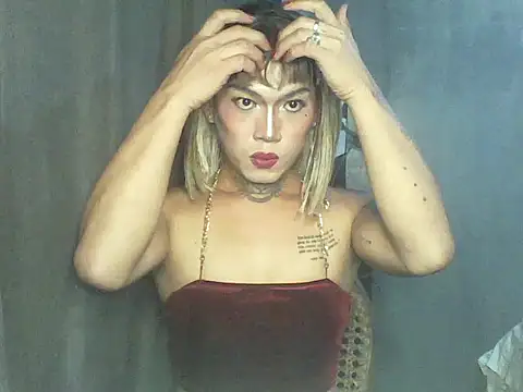 kimmy slut online show from 16, 12, 2025