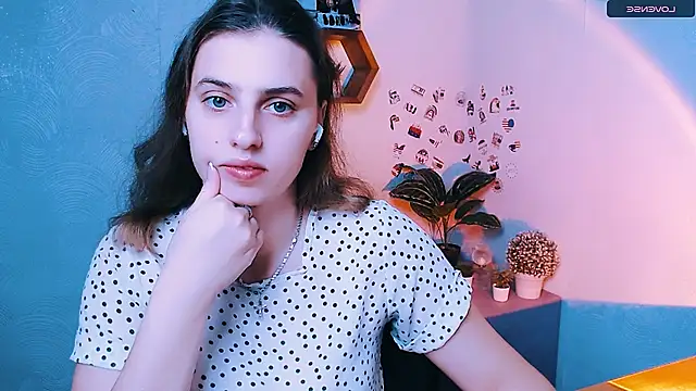 Snapshot of AmandaDimond_ chatting on 5, 10, 2025 AmandaDimond online show from 5, 10, 2025