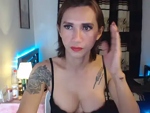 Snapshot of hottielicious_slut69 chatting on 28, 10, 2025 hottielicious slut69 online show from 28, 10, 2025