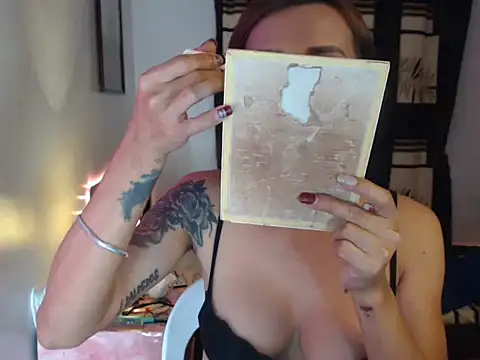 Snapshot of hottielicious_slut69 chatting on 30, 10, 2025 hottielicious slut69 online show from 30, 10, 2025