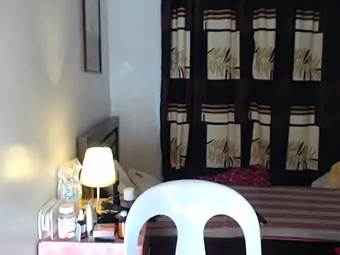 Snapshot of hottielicious_slut69 chatting on 16, 12, 2025 hottielicious slut69 online show from 16, 12, 2025