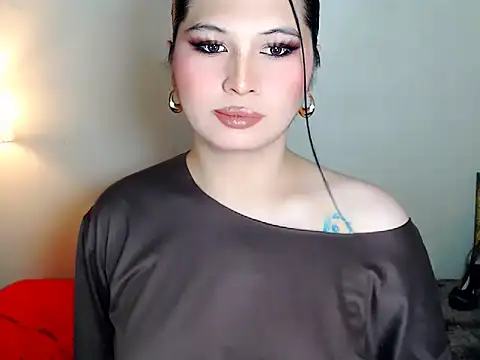 NaomiSmall online show from 8, 1, 2026