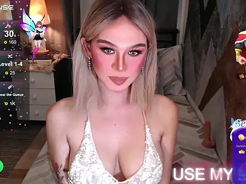 Snapshot of superhotangelxx chatting on 11, 5, 2026 superhotangelxx online show from 11, 5, 2026