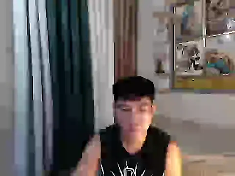 Snapshot of xshyboyx chatting on 9, 6, 2026 xshyboyx online show from 9, 6, 2026