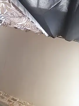 Snapshot of AmnesicEminence chatting on 25, 11, 2025 AmnesicEminence online show from 25, 11, 2025