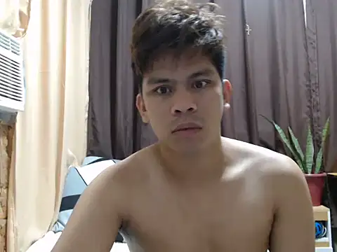 cumwhat me online show from 11, 4, 2026