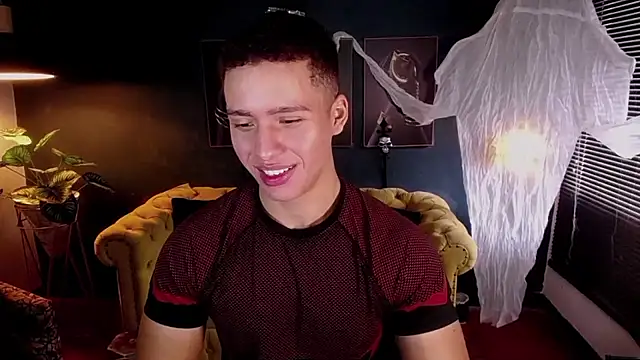 Snapshot of deivid_parker chatting on 1, 11, 2025 deivid parker online show from 1, 11, 2025