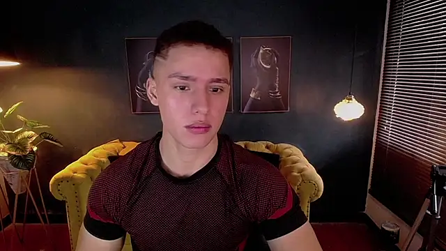 Snapshot of deivid_parker chatting on 24, 11, 2025 deivid parker online show from 24, 11, 2025