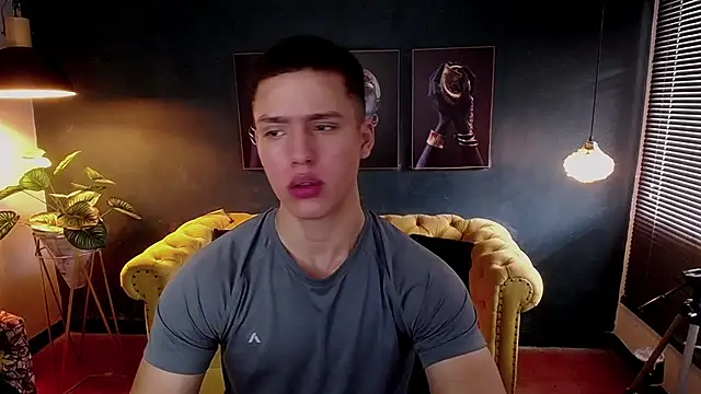 Snapshot of deivid_parker chatting on 28, 11, 2025 deivid parker online show from 28, 11, 2025