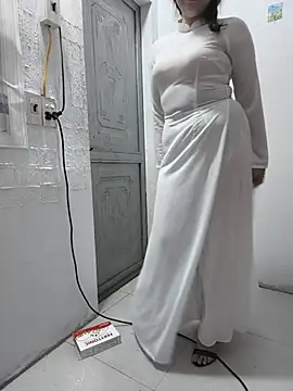 Snapshot of Ariana-Vy chatting on 9, 7, 2026 Ariana-Vy online show from 9, 7, 2026