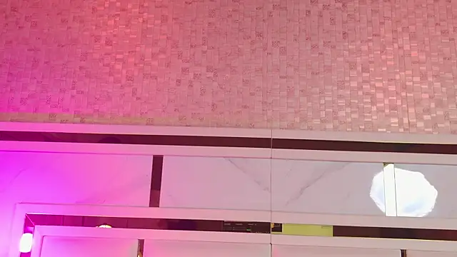 ambar rosse25 online show from 16, 11, 2025