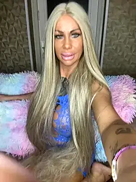 Snapshot of dutchbarbie chatting on 17, 10, 2025 dutchbarbie online show from 17, 10, 2025