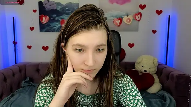 Mia Myles online show from 14, 2, 2026