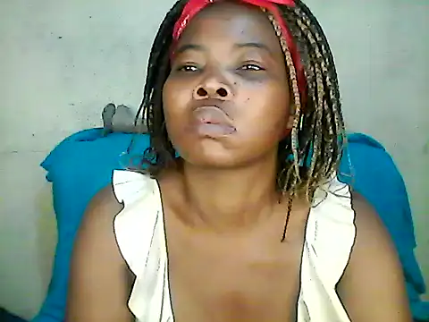 Snapshot of CharlotteXXX chatting on 9, 5, 2026 CharlotteXXX online show from 9, 5, 2026