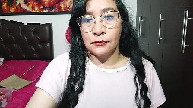 Grace mature milf online show from 25, 5, 2026