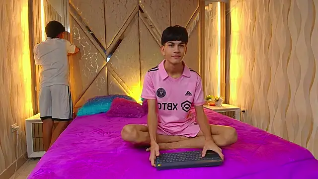 The slim boyss3 online show from 28, 9, 2025