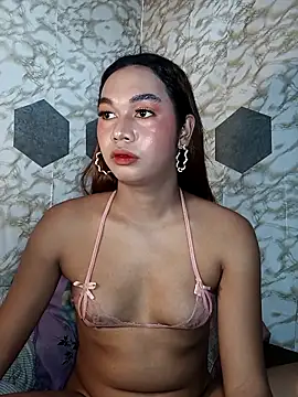 Snapshot of youryummybaby chatting on 30, 9, 2025 youryummybaby online show from 30, 9, 2025